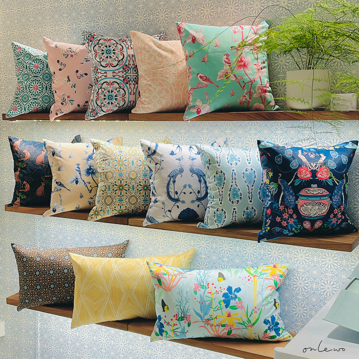 Cushion Cover 30x42cm — Onlewo Pte Ltd
