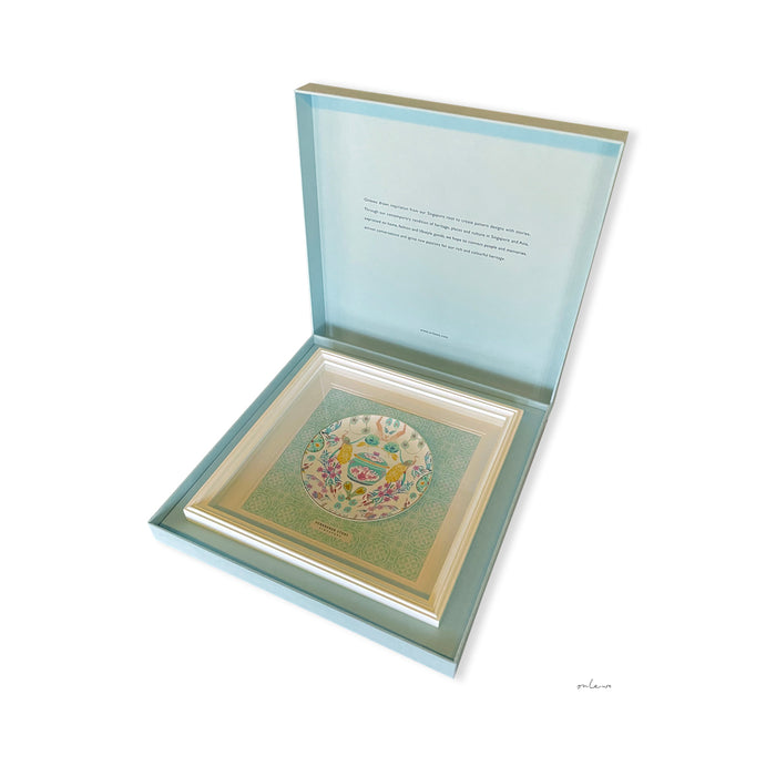 「ペラナカンストーリープレート」