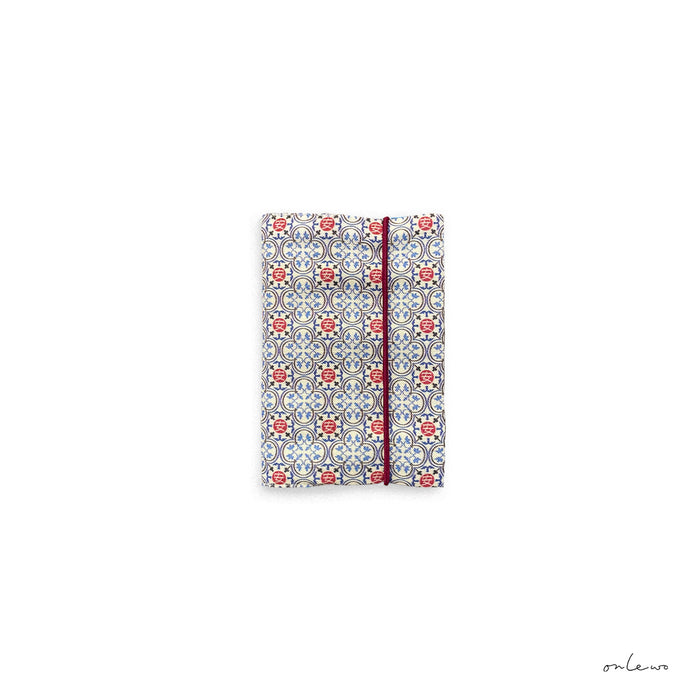 ‘With Love & Peace, Singapore’ Passport Sleeve